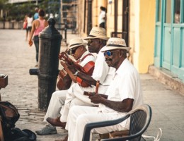 CUBA ENTRE AMIGOS - SALIDA 30 DE MAYO 2025